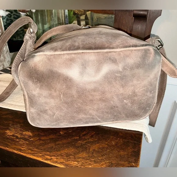 Frye Melissa Leather Zip Backpack Gray Grey Retail $358 - Picture 7 of 13